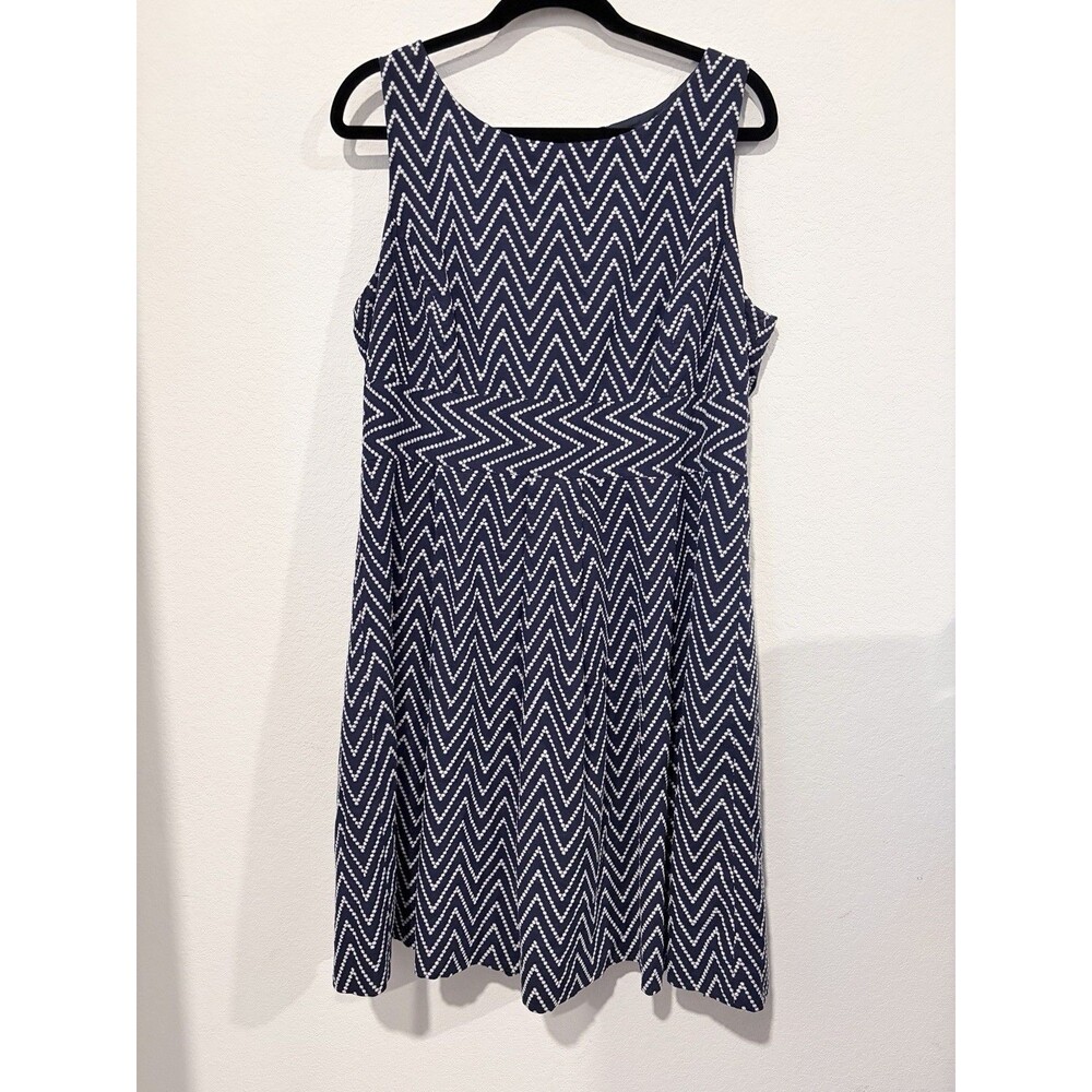 Alex Marie Navy White Chevron Dress Women’s Plus Size 16